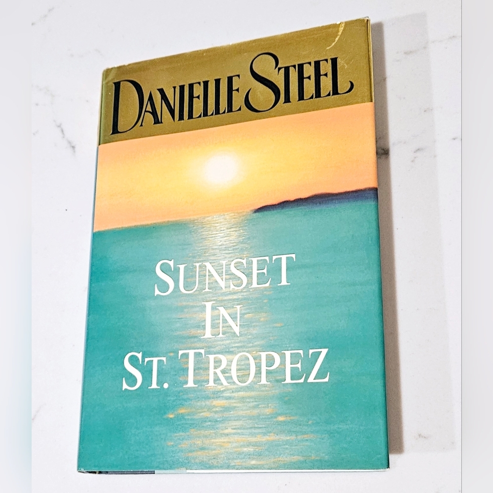 BOGO Sunset in St. Tropez: A Novel Danielle Steel Hardcover Book Romance